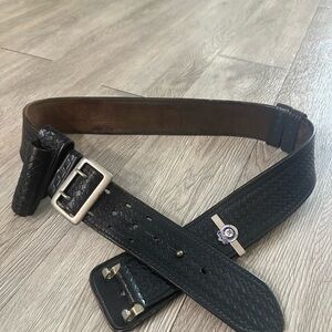 Vintage Don Hume Duty Belt Basket Weave Black Leather Belt With New Jersey Pin